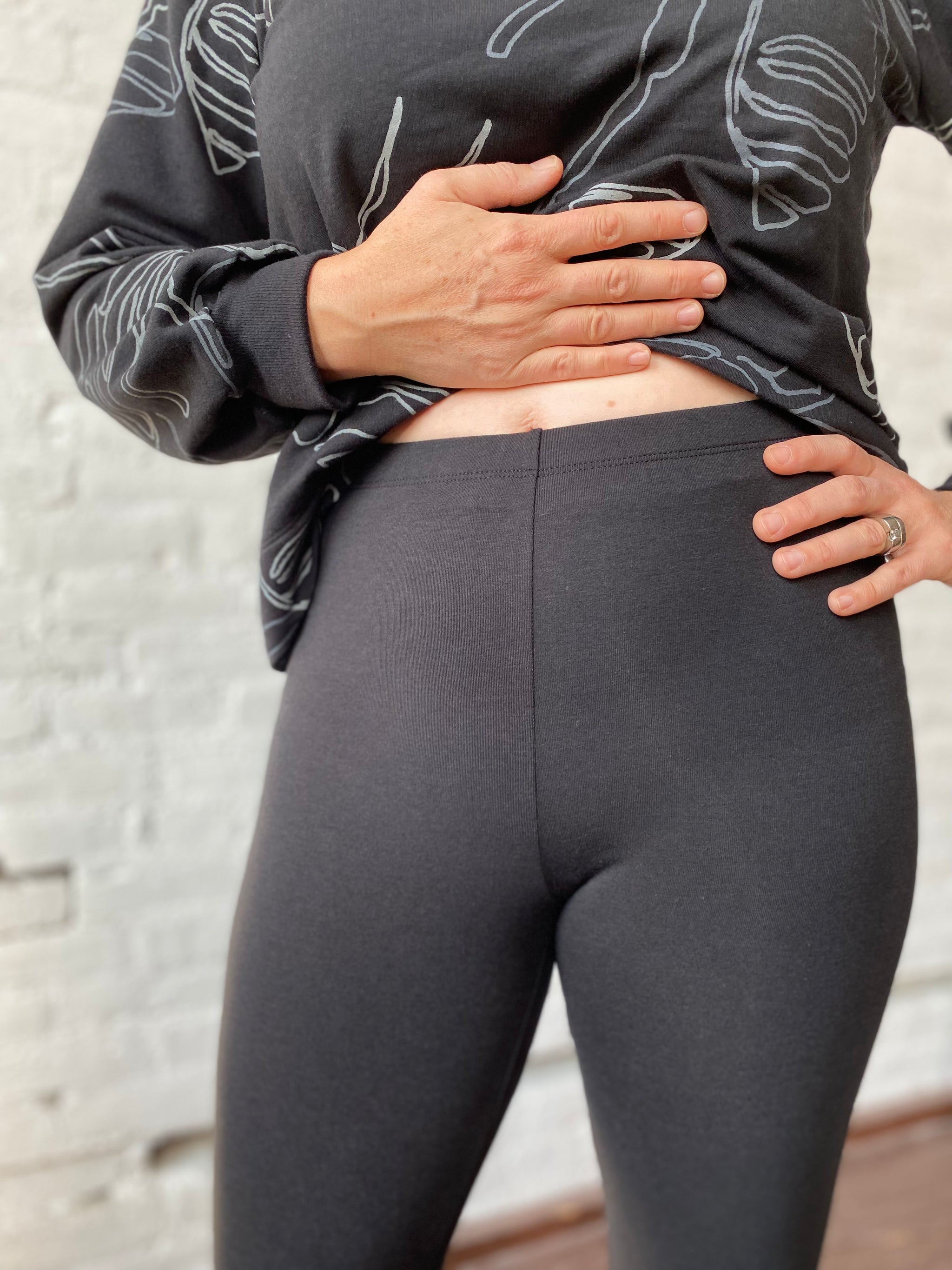 Final Sale Leggings 7/8 - Black Unprinted