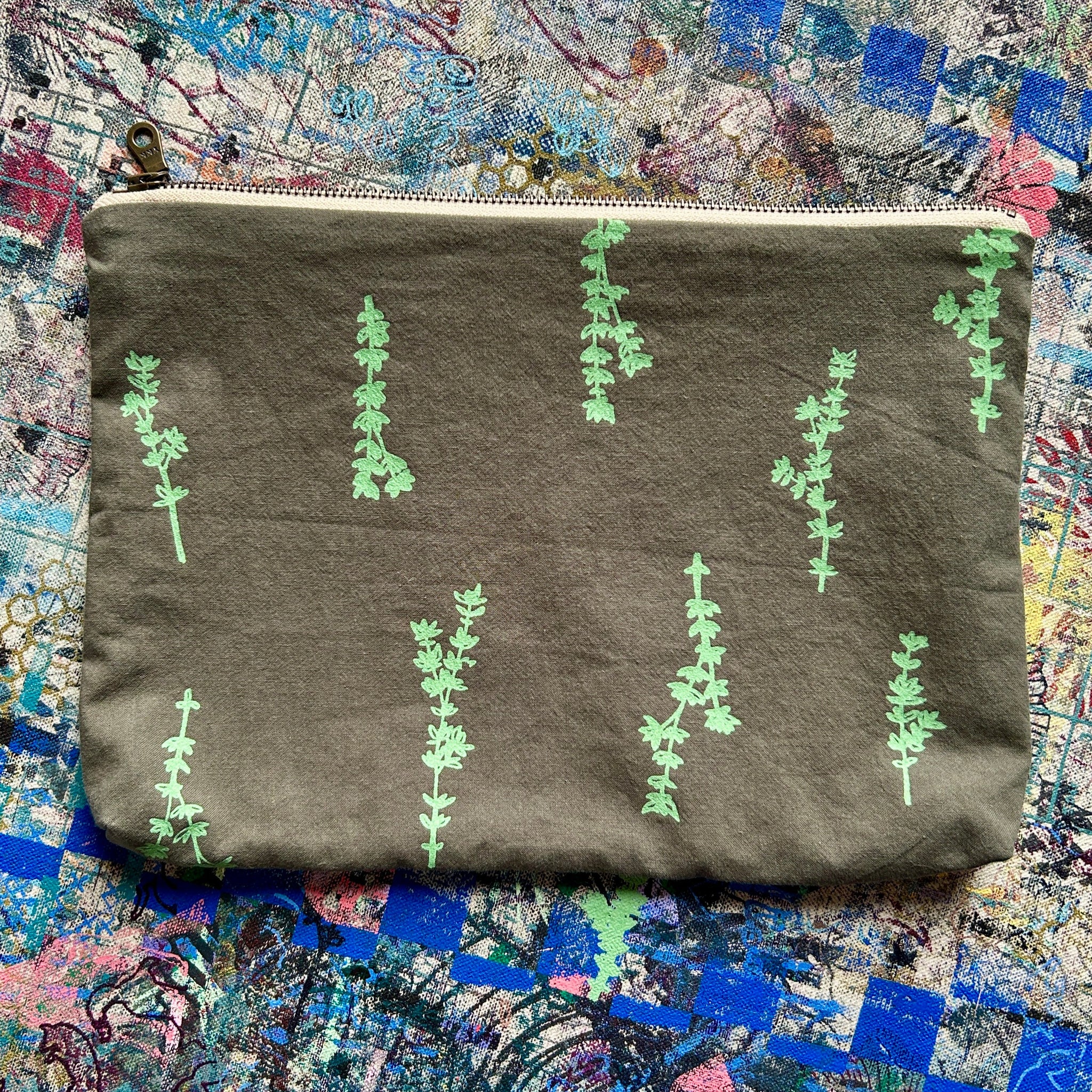 Zipper Pouch