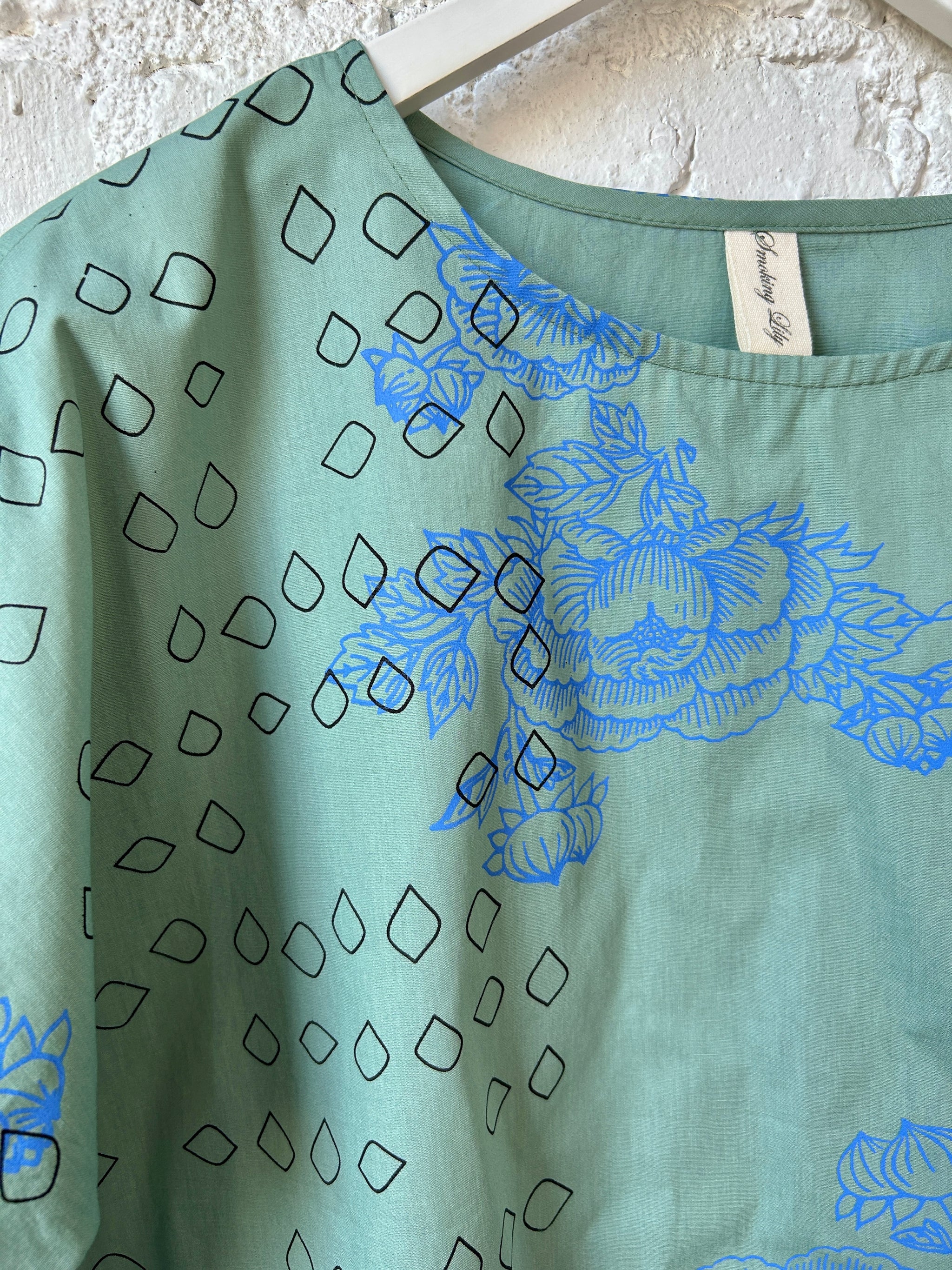 Sample - Ruffle Tee (final sale) ML