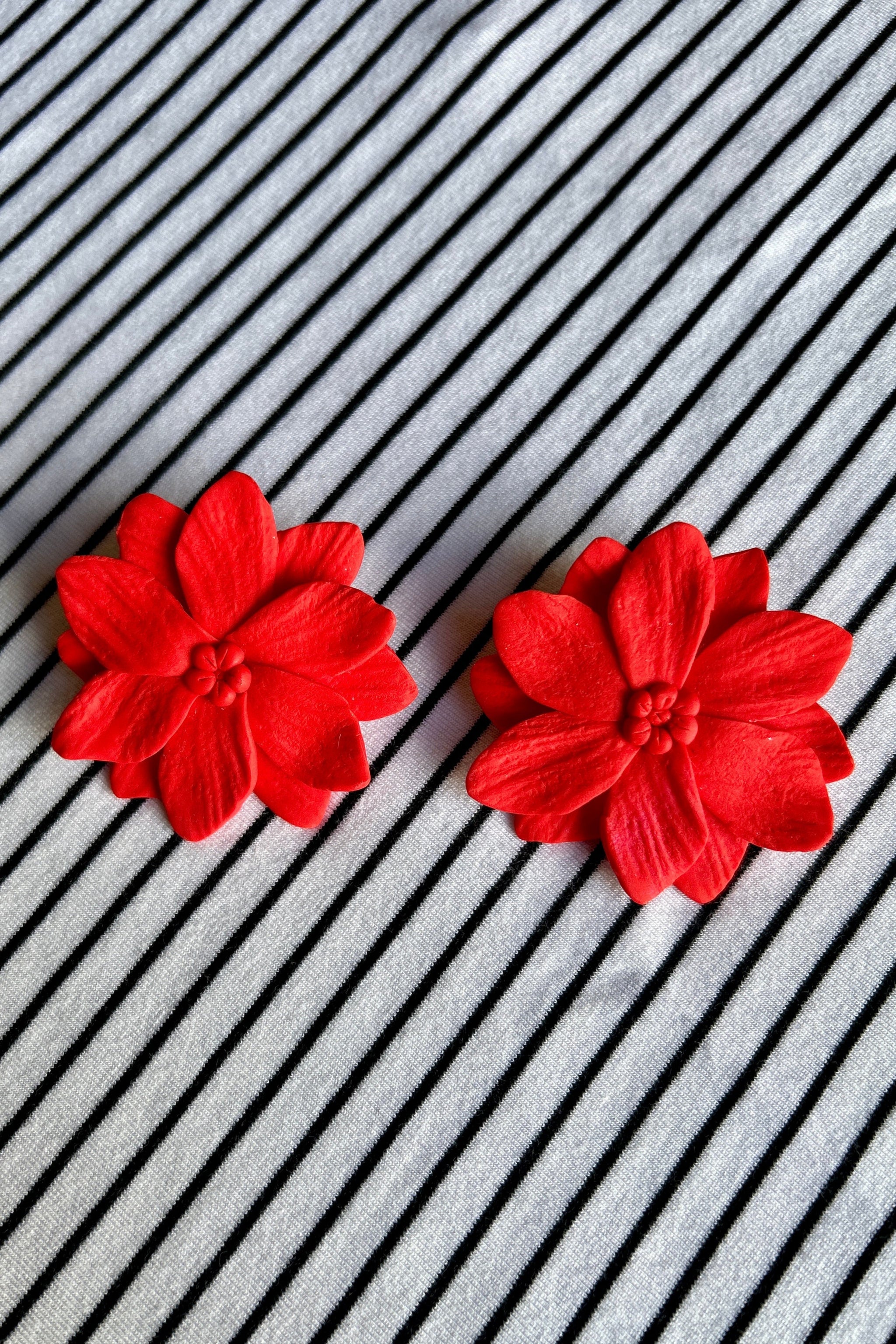 Studio 2255 Earring - Flora Red