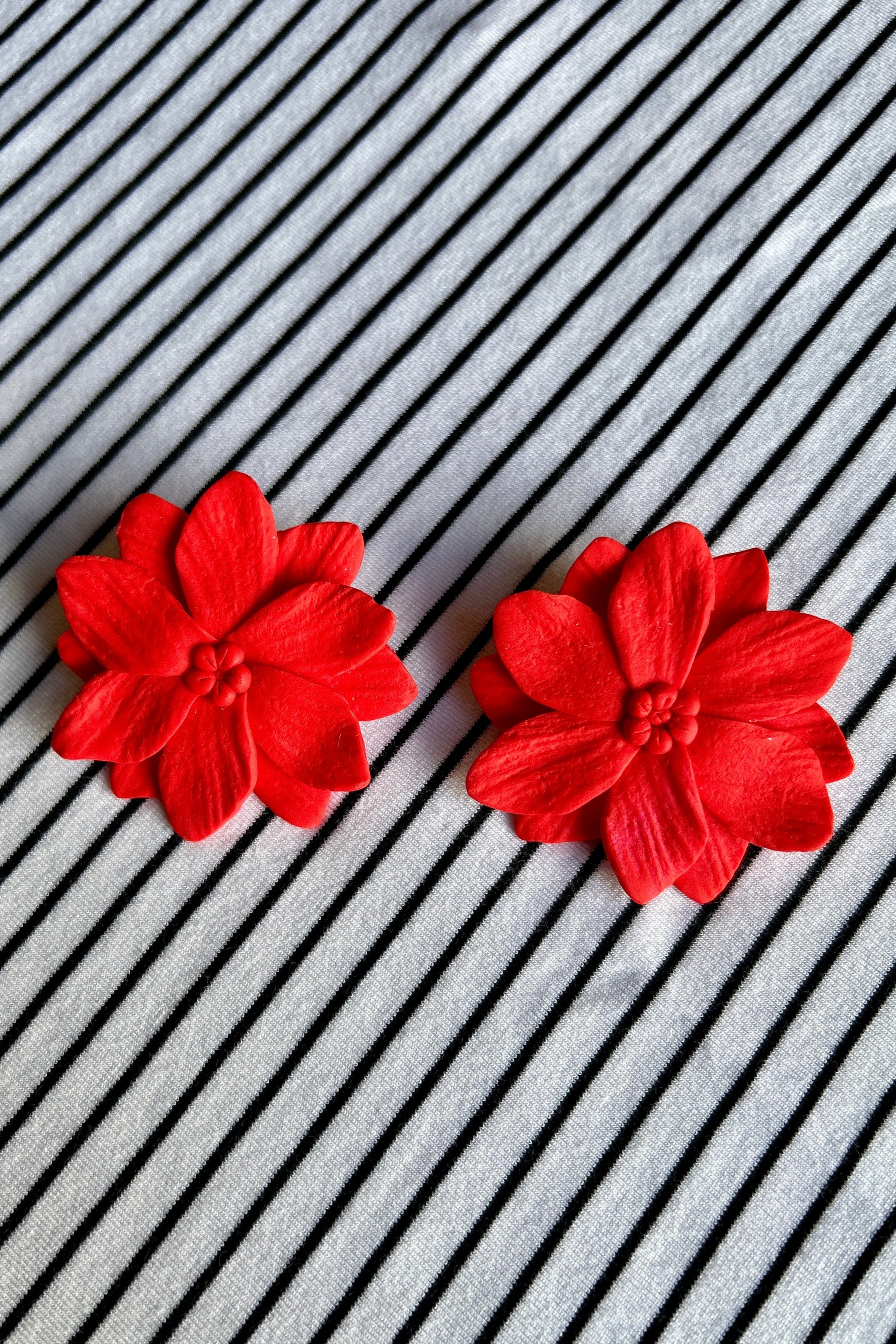Studio 2255 Earring - Flora Red