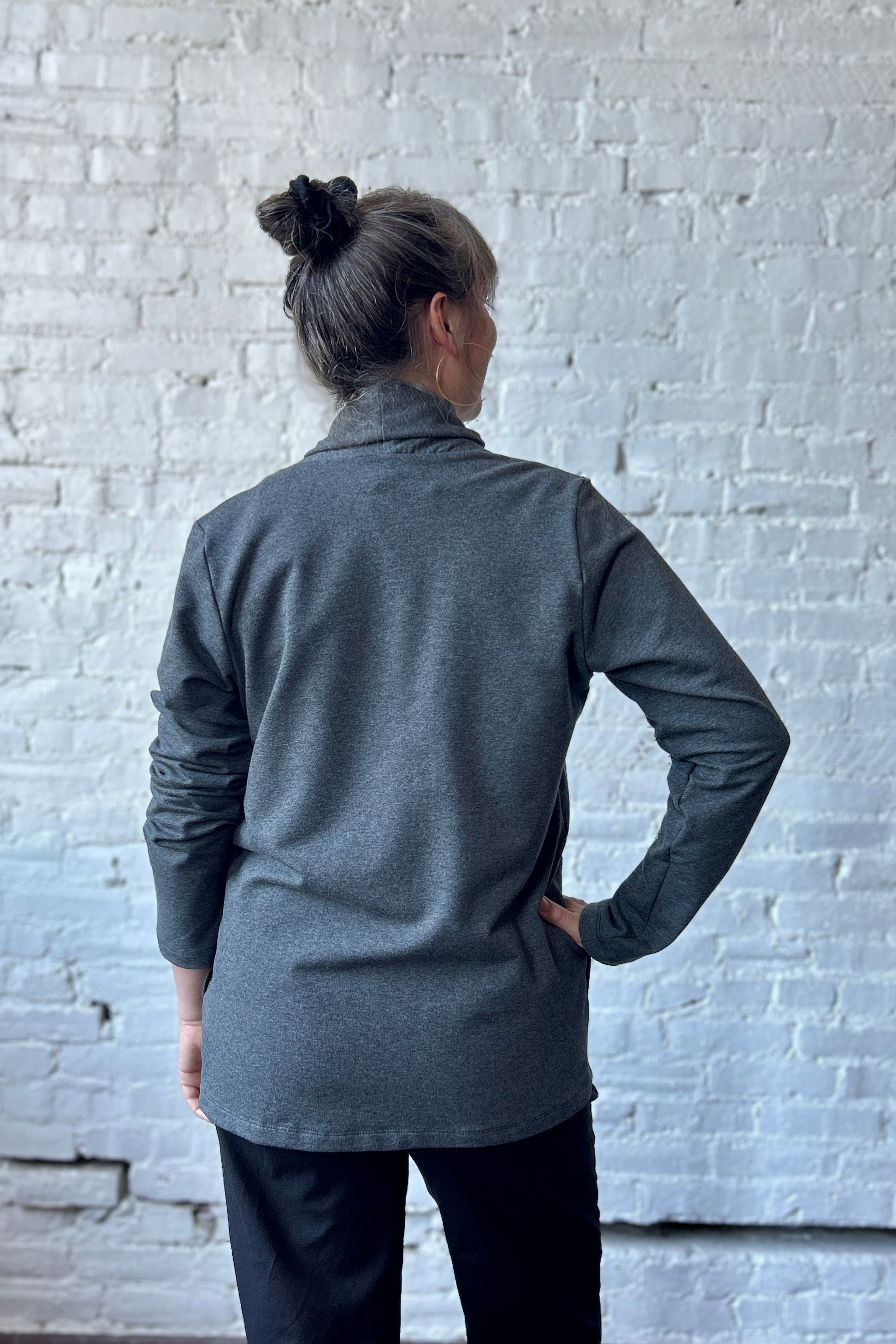 Final Sale Fox Cardigan - Grey