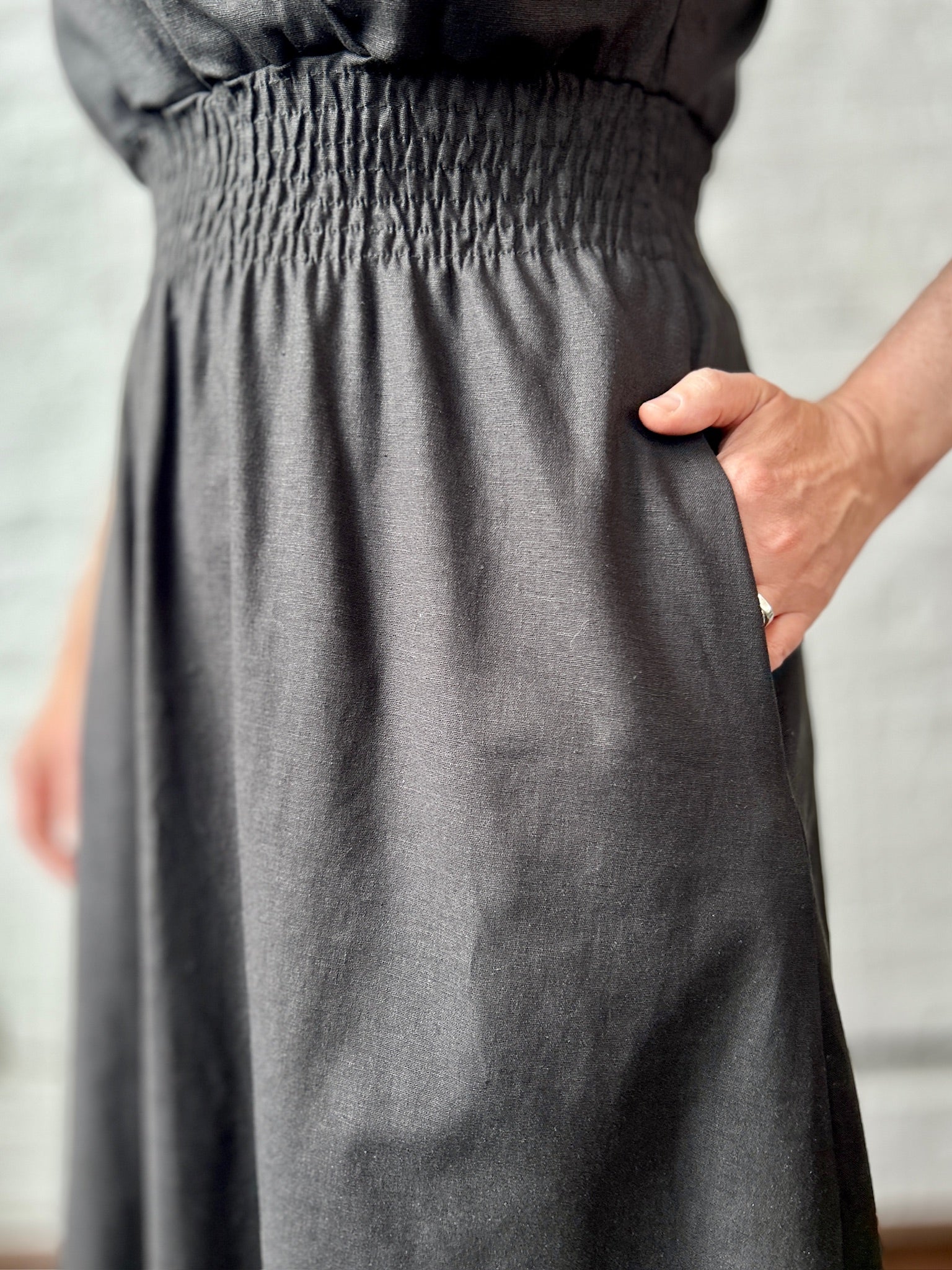 Final Sale Rotator Reprise - Black