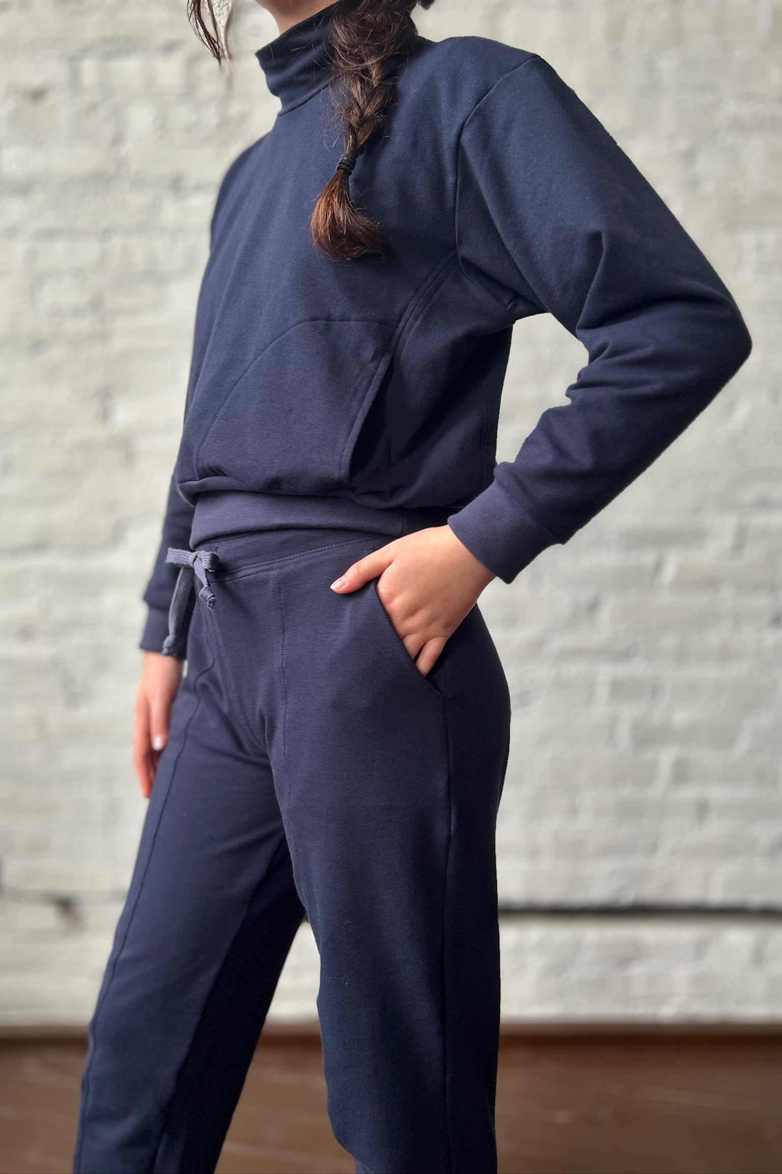 Olivia Sweatshirt - Navy