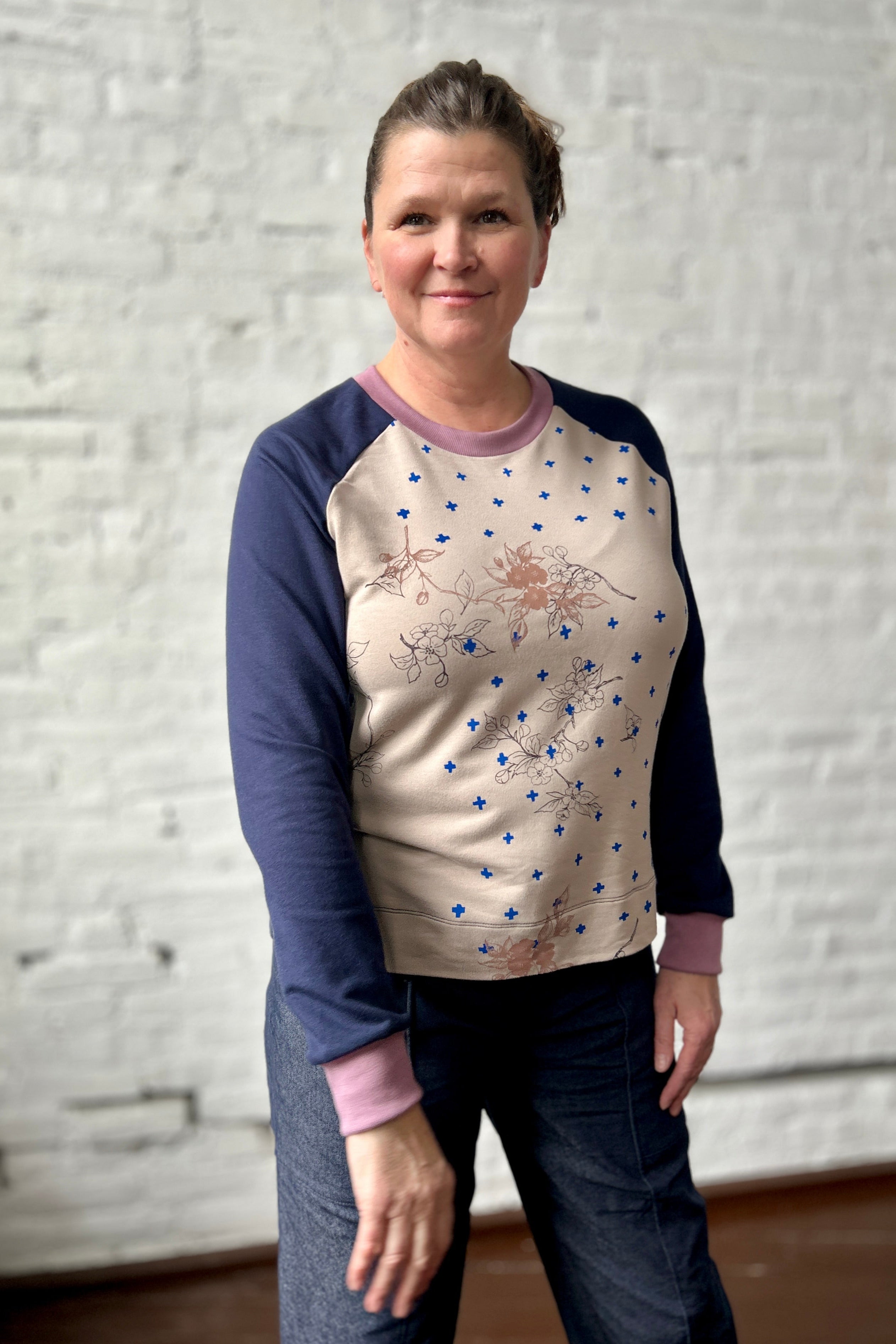 Sea to Sky Sweatshirt - Hana Fubuki